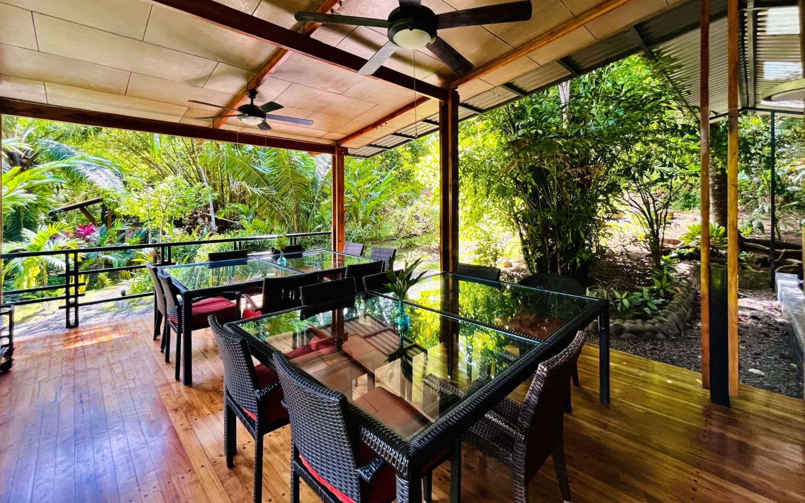 Costa Rica retreat center - The Sanctuary dining tables